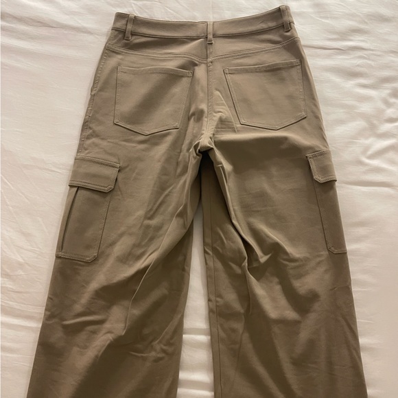 Theory Twill Cargo Pant - Picture 9 of 9